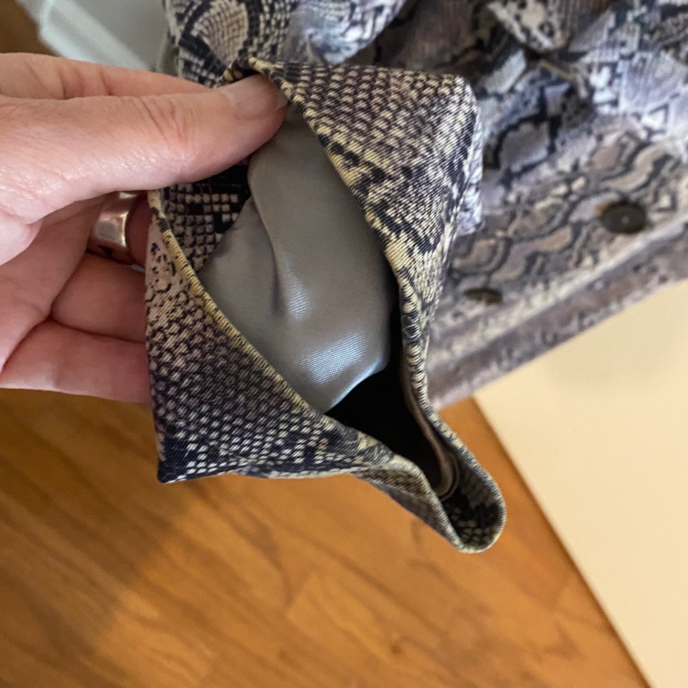 Michael Kors Trench Coat - Picture 3 of 9